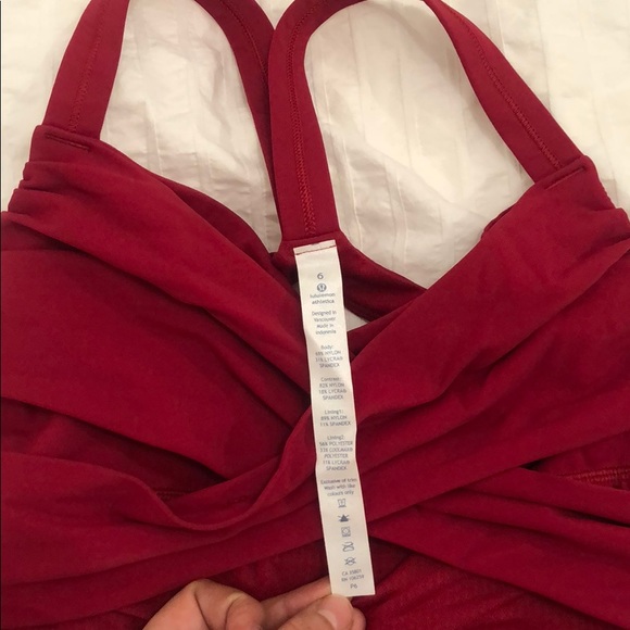 Brand new Lululemon workout tank top - Picture 2 of 3